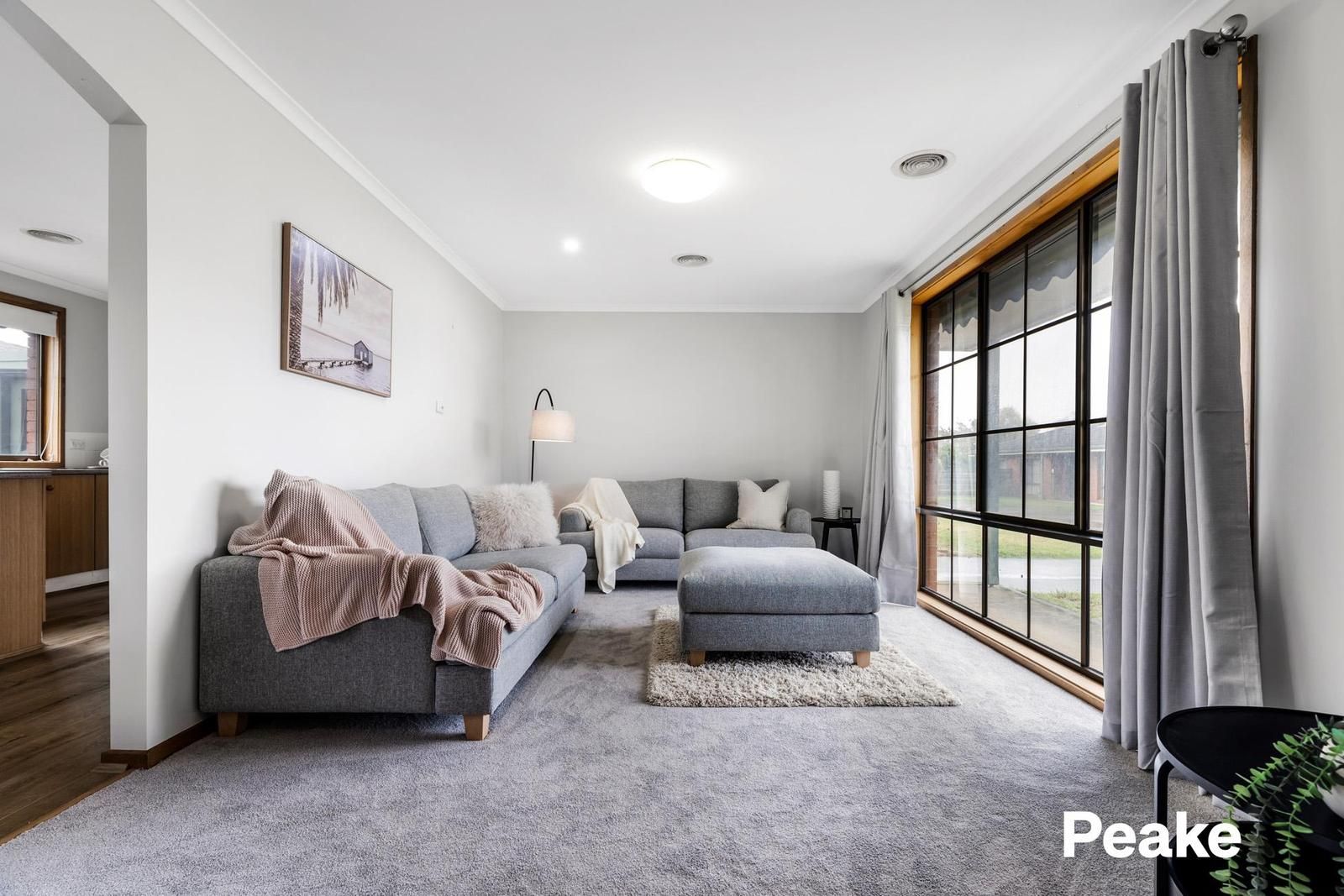 2/60-64 Woods Street, Beaconsfield VIC 3807, Image 2