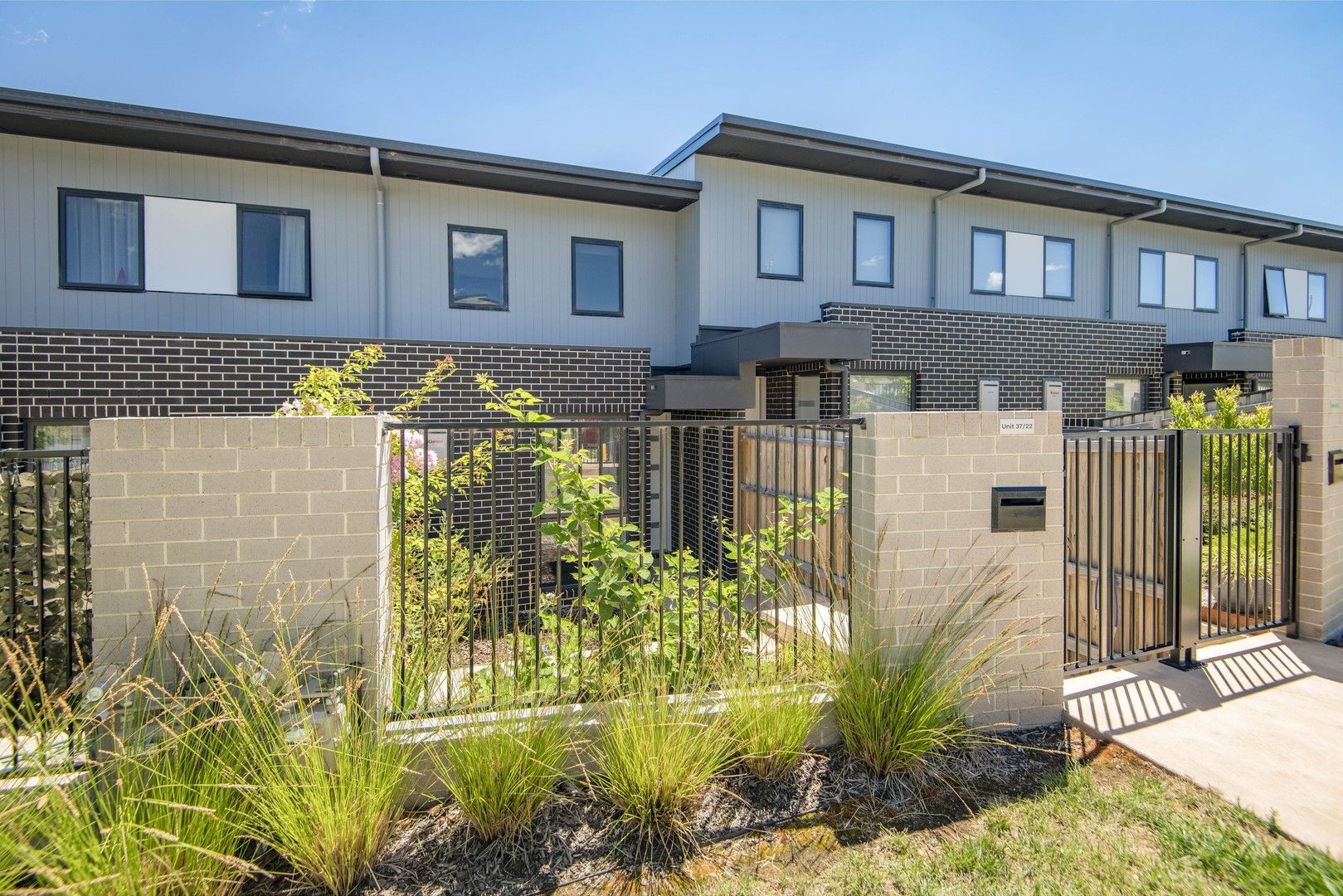 3 bedrooms Townhouse in 37/22 Trinca Street DENMAN PROSPECT ACT, 2611