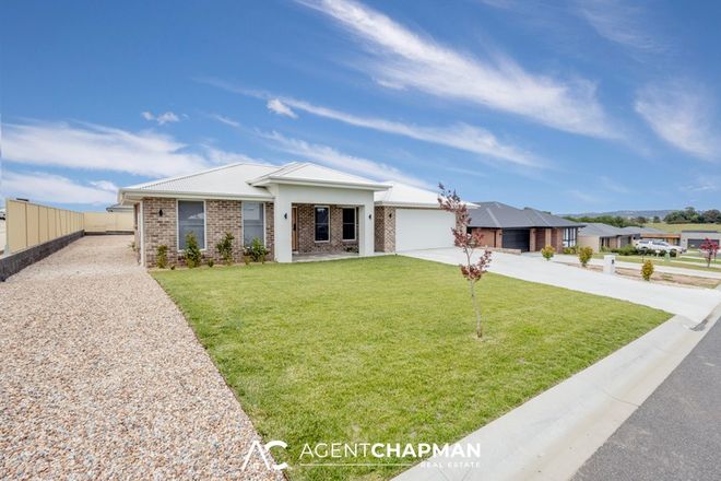 Picture of 11 Fairleigh Place, KELSO NSW 2795