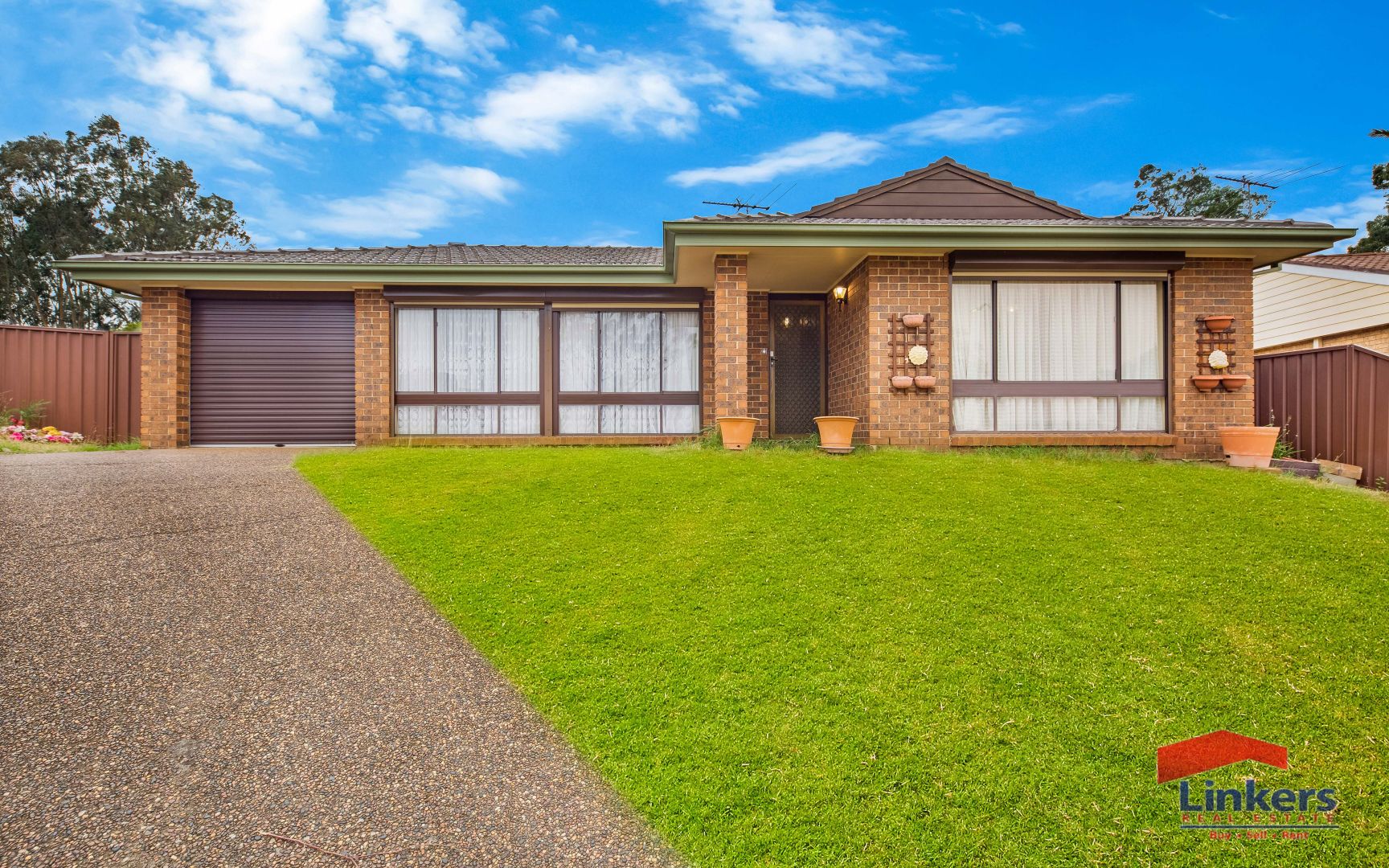 11 Lisson Place, Minto Property History & Address Research Domain