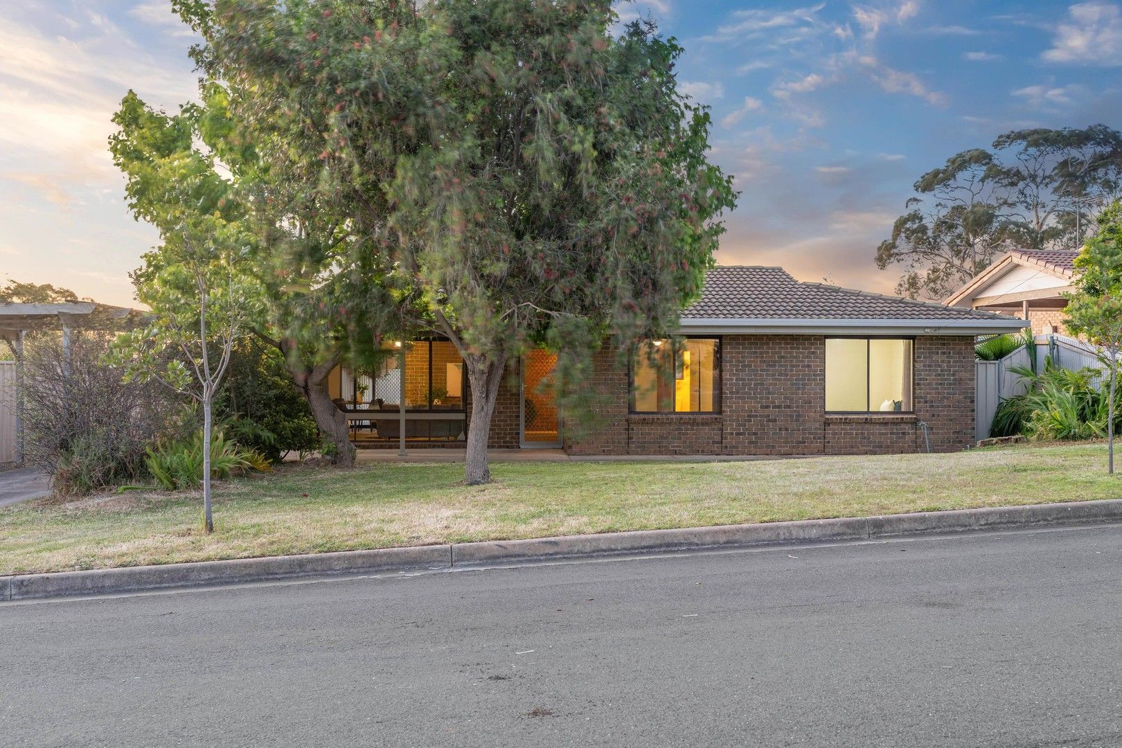 3 Trelawney Crescent, Huntfield Heights SA 5163, Image 0