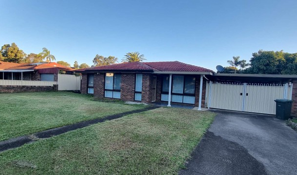 8 Hampshire Place, Wakeley NSW 2176
