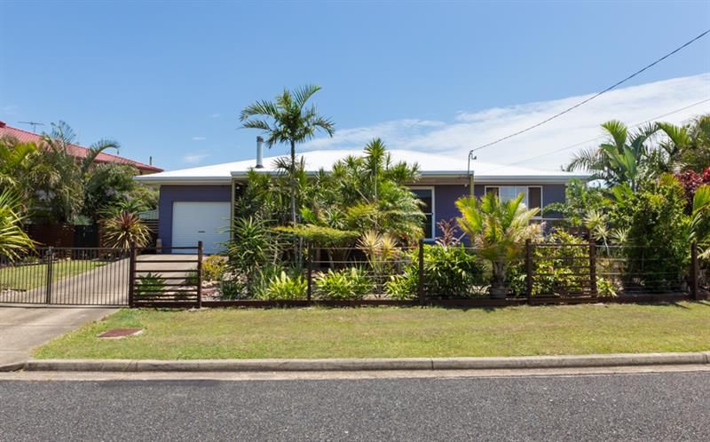 18 Burns Cres, Corindi Beach NSW 2456, Image 0