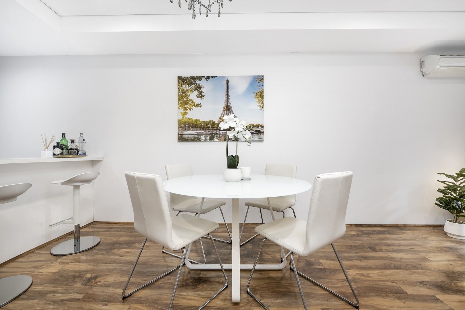 2 bedrooms Apartment / Unit / Flat in 5/6 Station Street HOMEBUSH NSW, 2140