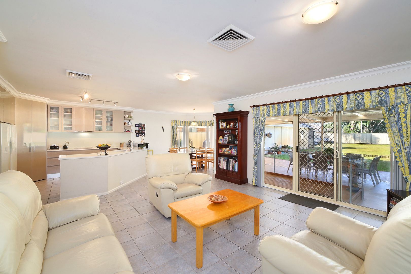 26 Flathead Road, Ettalong Beach NSW 2257, Image 2