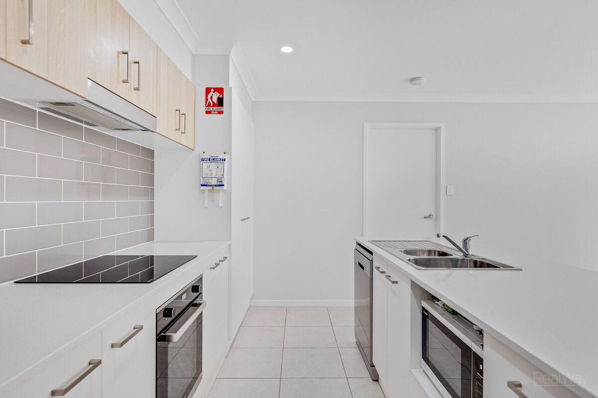 1 & 2/4 Wolff Street, Cotswold Hills QLD 4350, Image 1