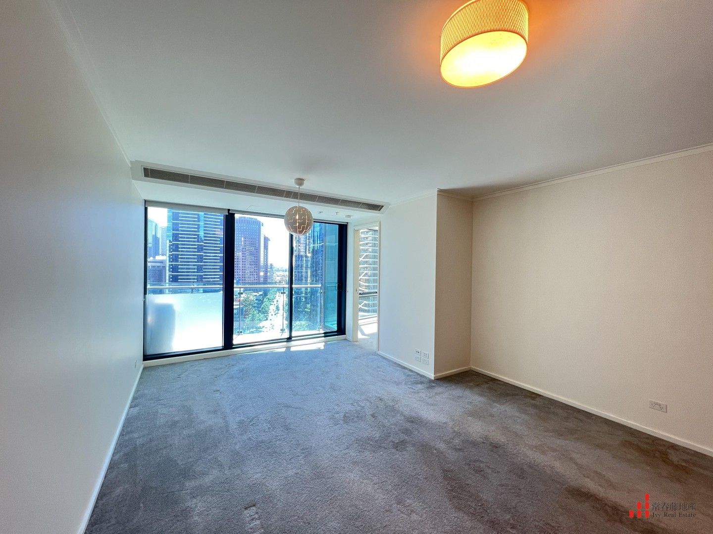 2 bedrooms Apartment / Unit / Flat in 1913/180 City Road SOUTHBANK VIC, 3006
