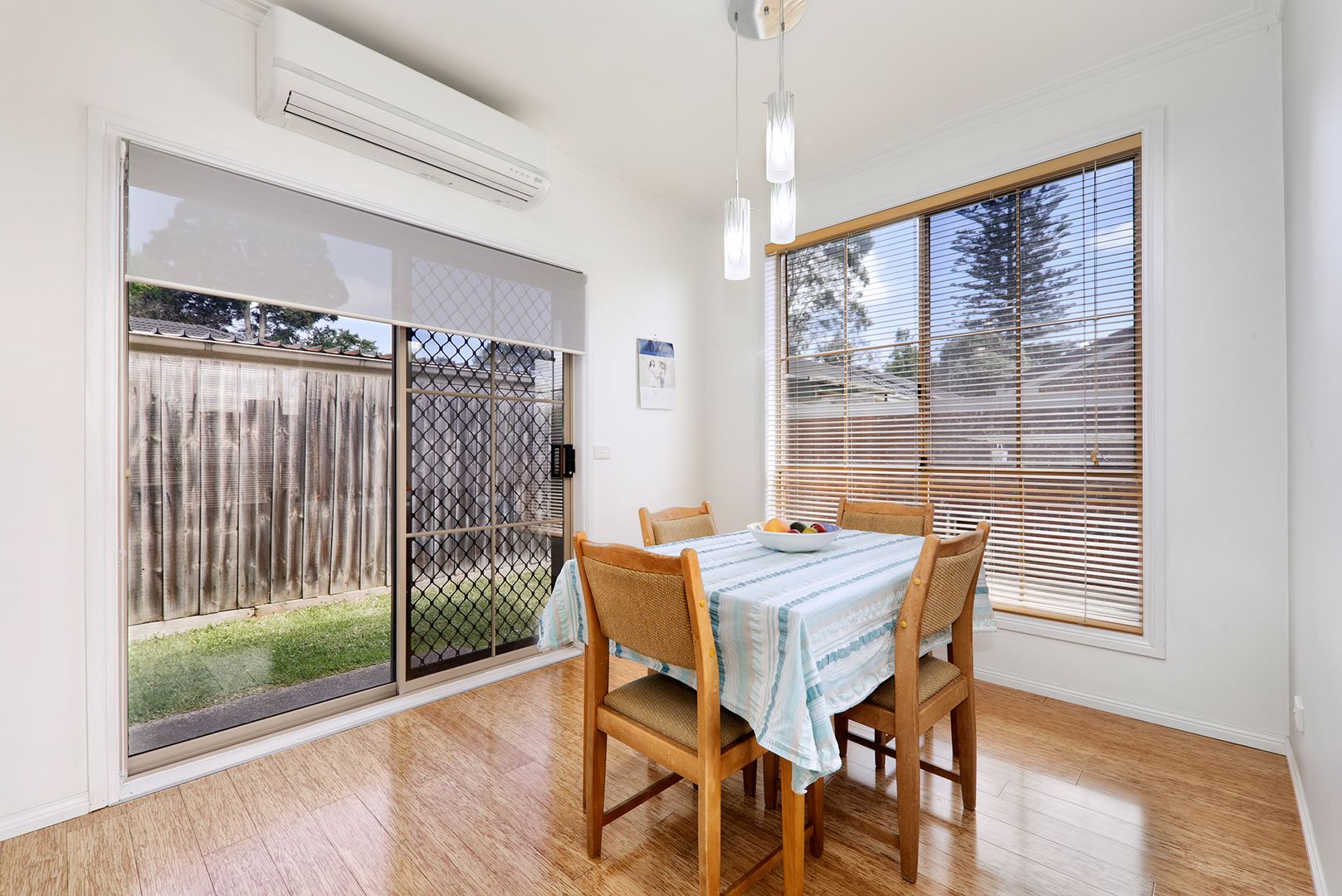 2/5 Orient Avenue, Mitcham VIC 3132, Image 2