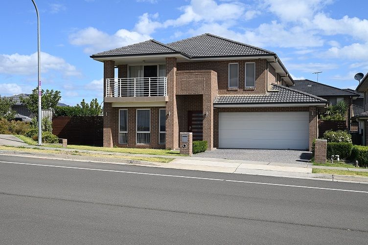 5 bedrooms House in 15 Wembley Avenue NORTH KELLYVILLE NSW, 2155