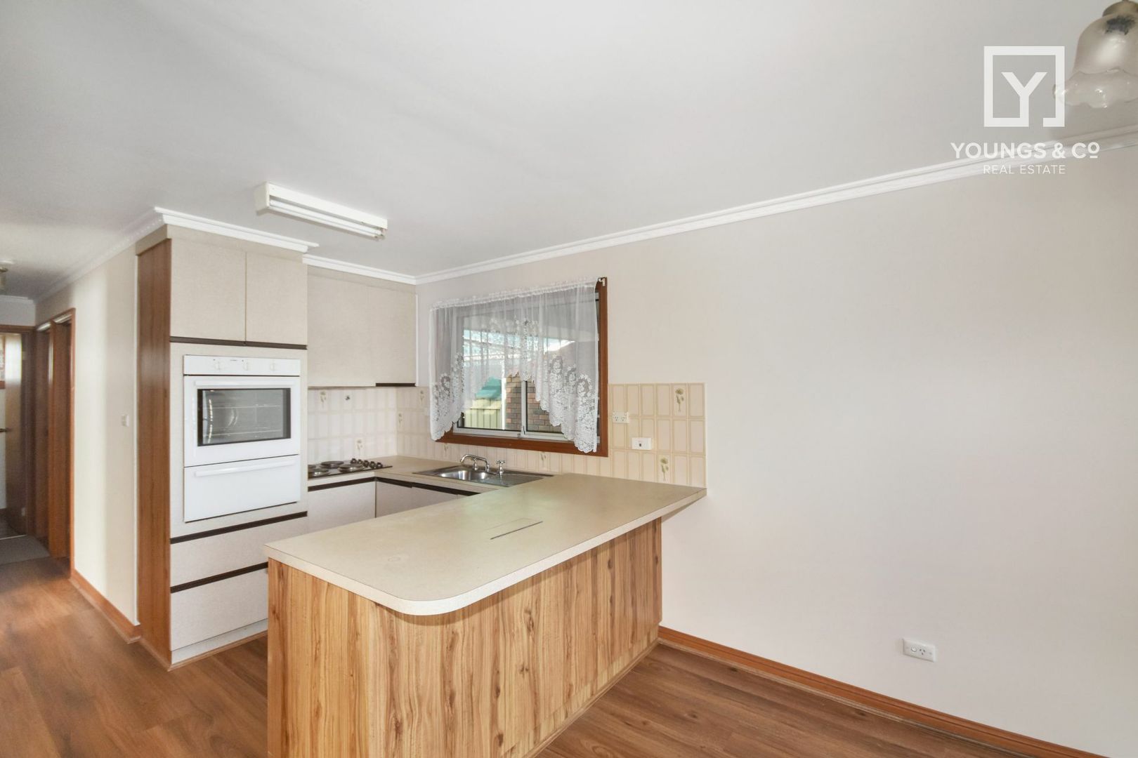 Unit 3/82 Saxton St, Numurkah VIC 3636, Image 2