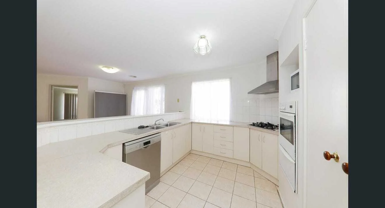 Additional image 2 of 38 Elmwood Crescent, Glen Waverley VIC 3150
