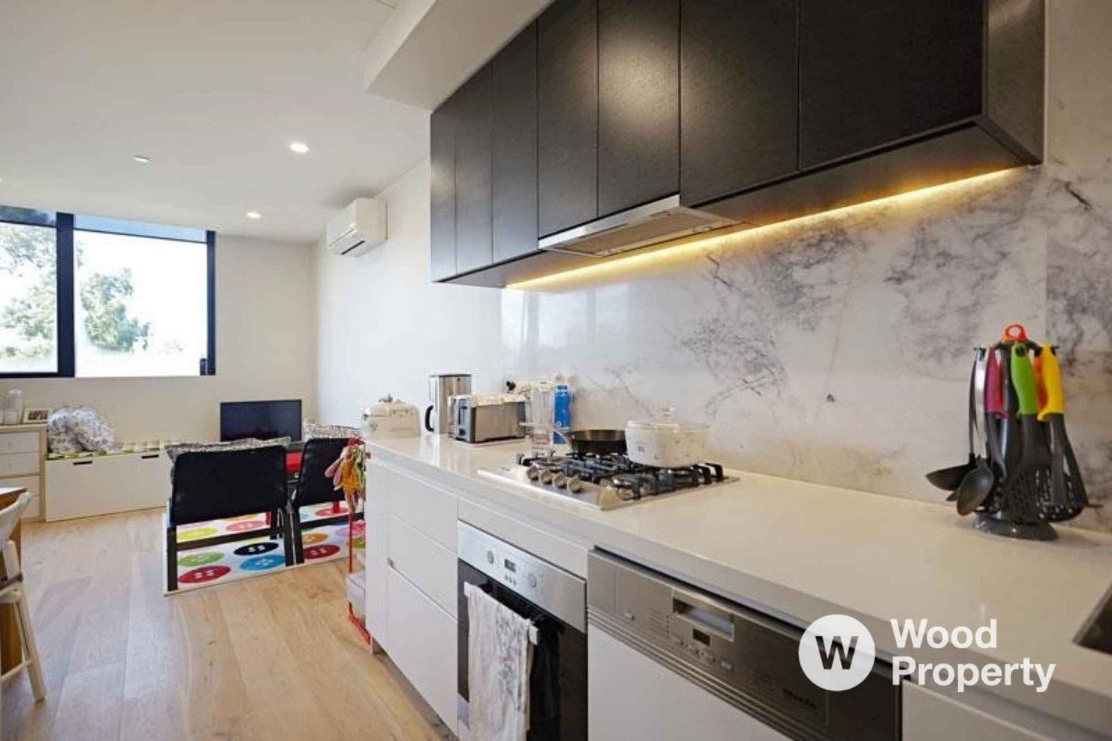 2 bedrooms Apartment / Unit / Flat in 121/347 Camberwell Road CAMBERWELL VIC, 3124
