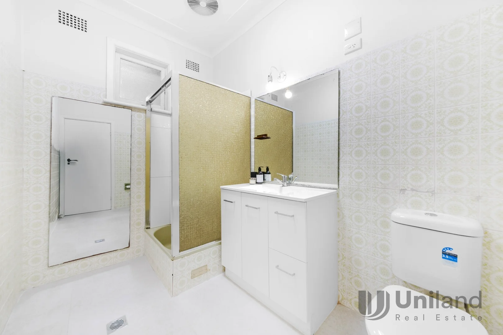 Additional image 7 of 37 Castle Street, Castle Hill NSW 2154