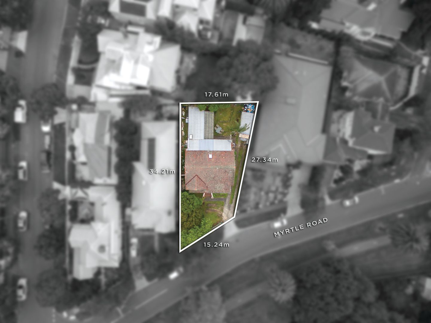 33 Myrtle Road, Canterbury VIC 3126, Image 2