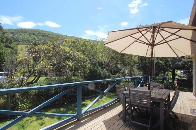 4 Ampat Pl, Blueys Beach NSW 2428, Image 1