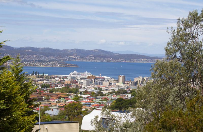 13 Bimbadeen Court, West Hobart TAS 7000, Image 0