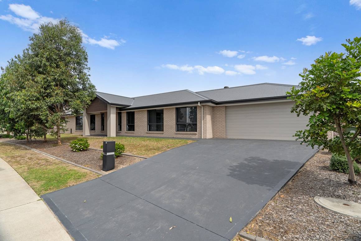 Picture of 75 Wirraway Drive, THORNTON NSW 2322