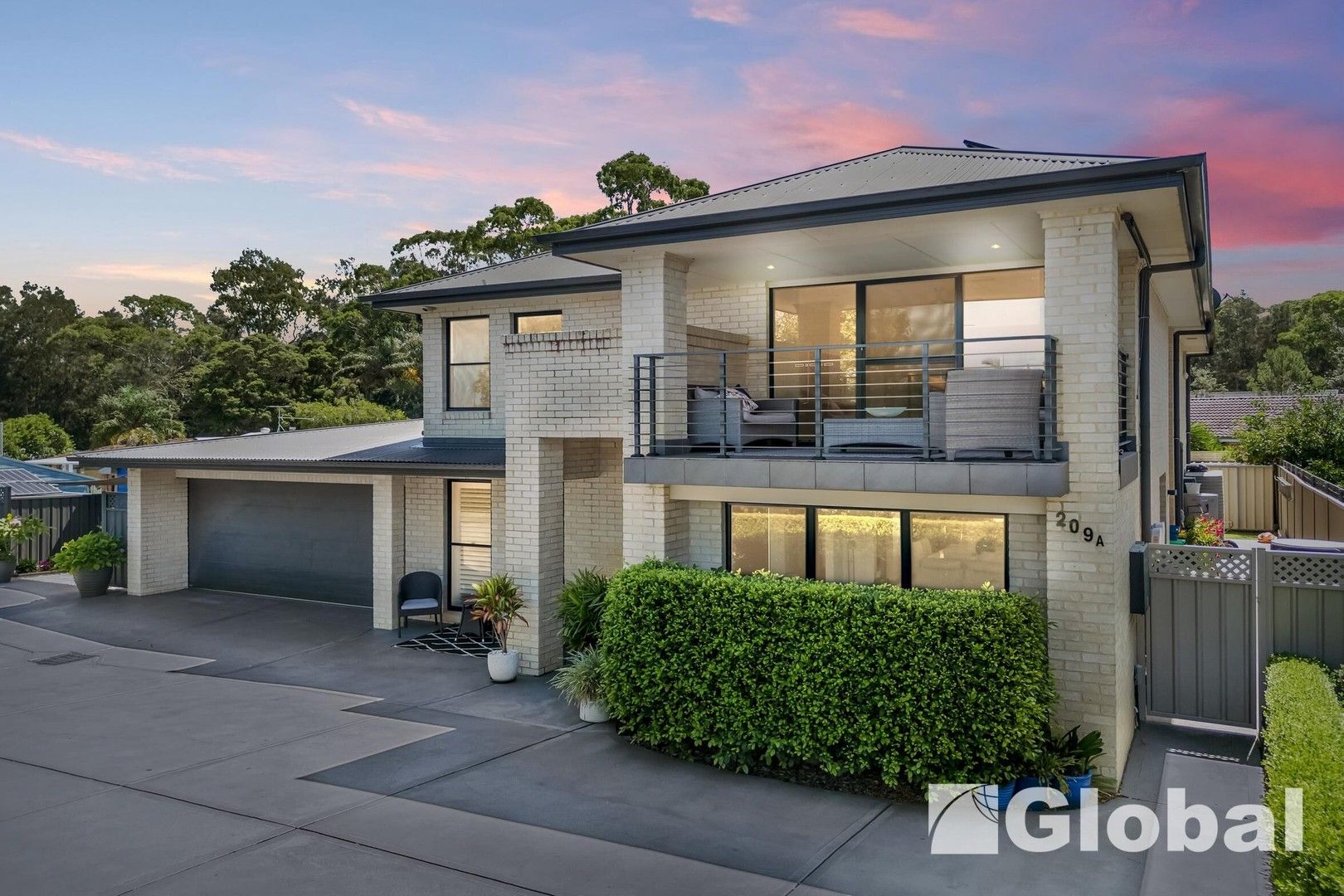 6 bedrooms House in 209A Kilaban Road KILABEN BAY NSW, 2283