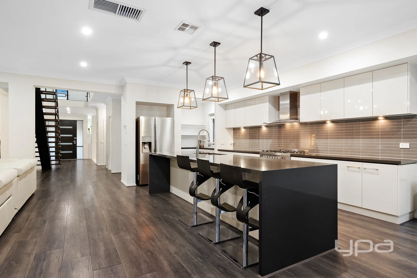 Additional image 18 of 28 North Shore Drive, Sanctuary Lakes VIC 3030