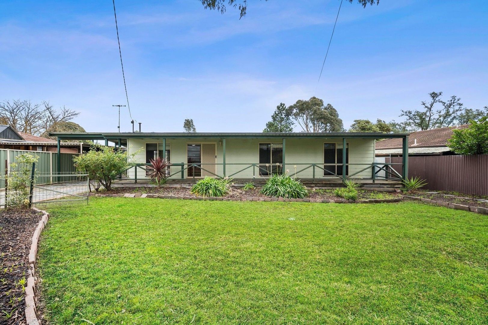 8 Lorine Parade, Broadford VIC 3658, Image 0