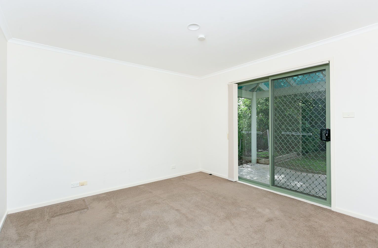 13 Gabriel Avenue, Jerrabomberra NSW 2619, Image 2