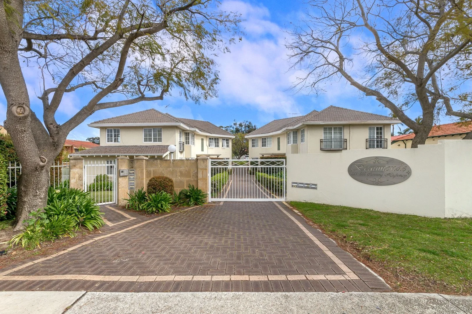 Primary image of 8/333 Canning Highway, Como WA 6152