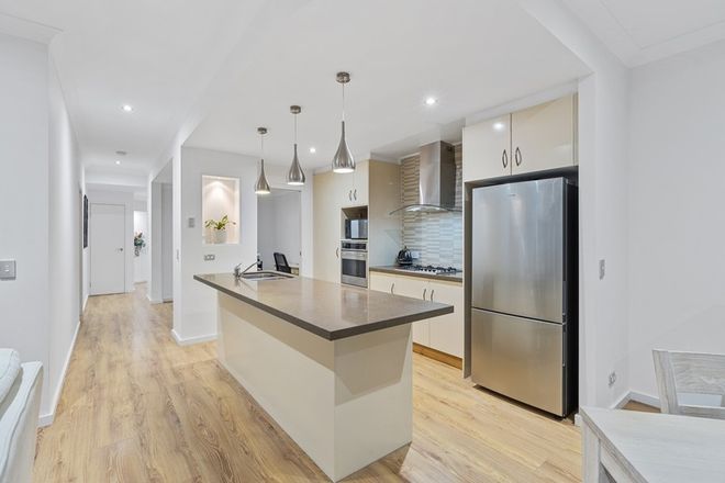 1080/1 The Cove Crescent Carrara 4211 - Image 4