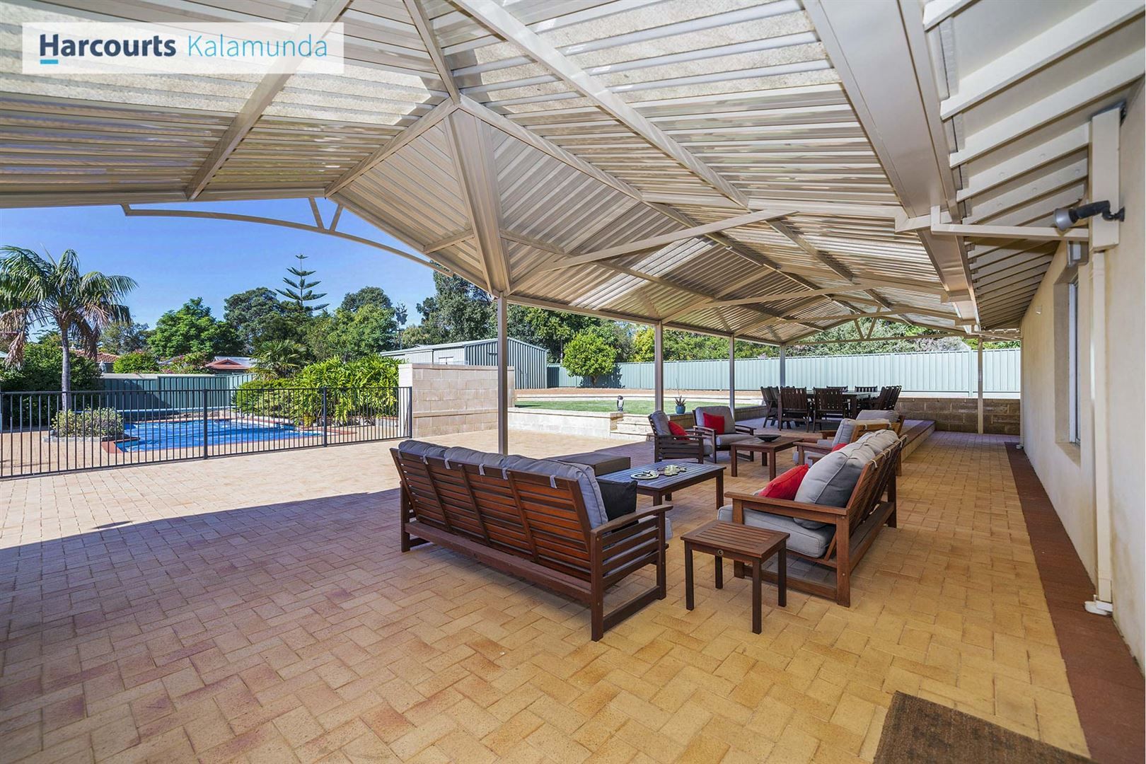 39 Bailey Road, Lesmurdie WA 6076, Image 2