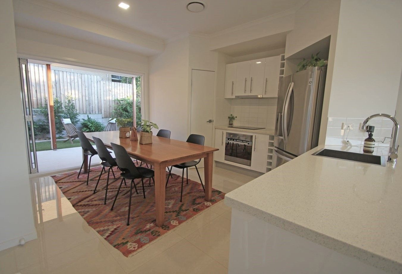 3 bedrooms House in 3/19 Donald St CAMP HILL QLD, 4152