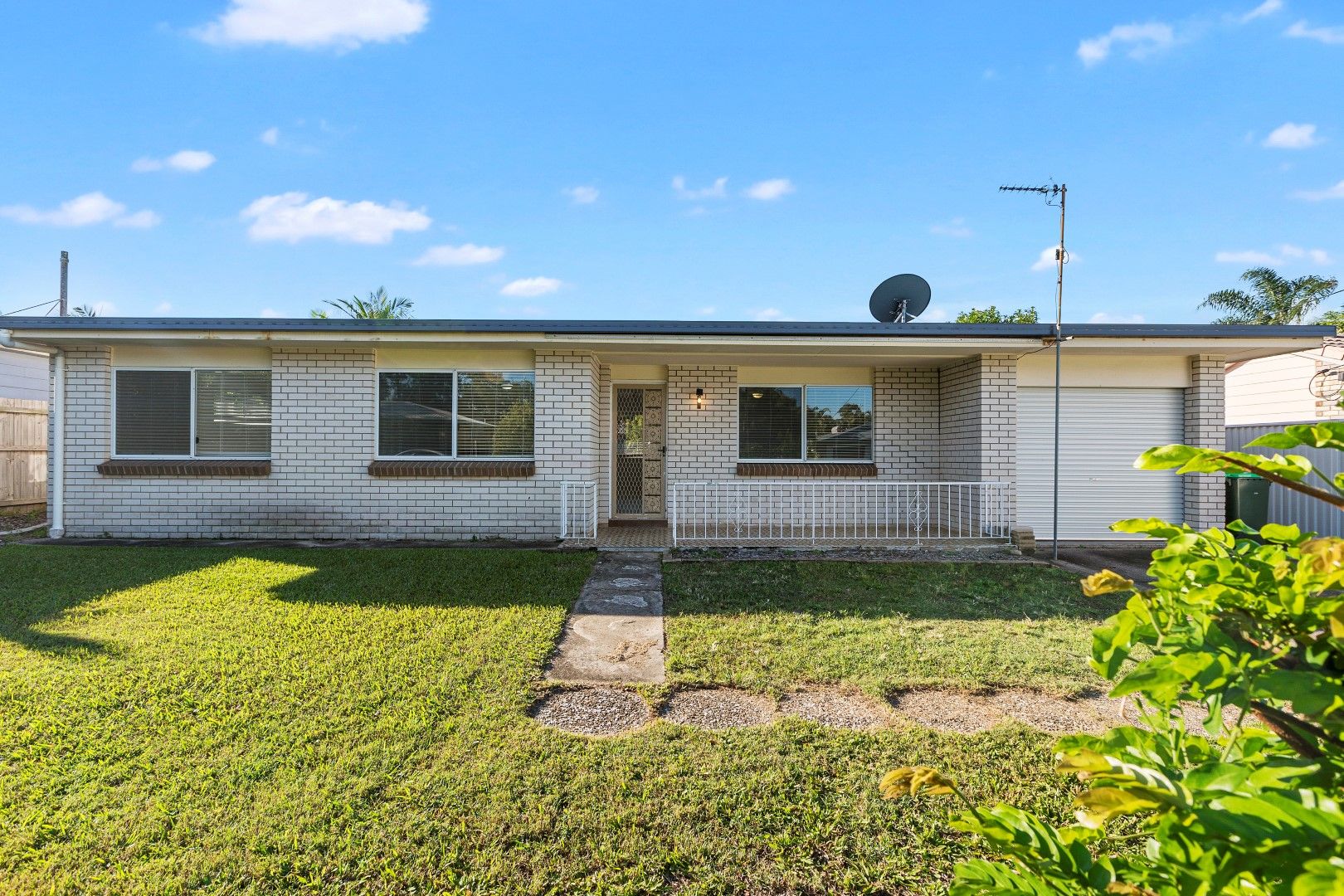 3 bedrooms House in 3 Sutherland Street DICKY BEACH QLD, 4551