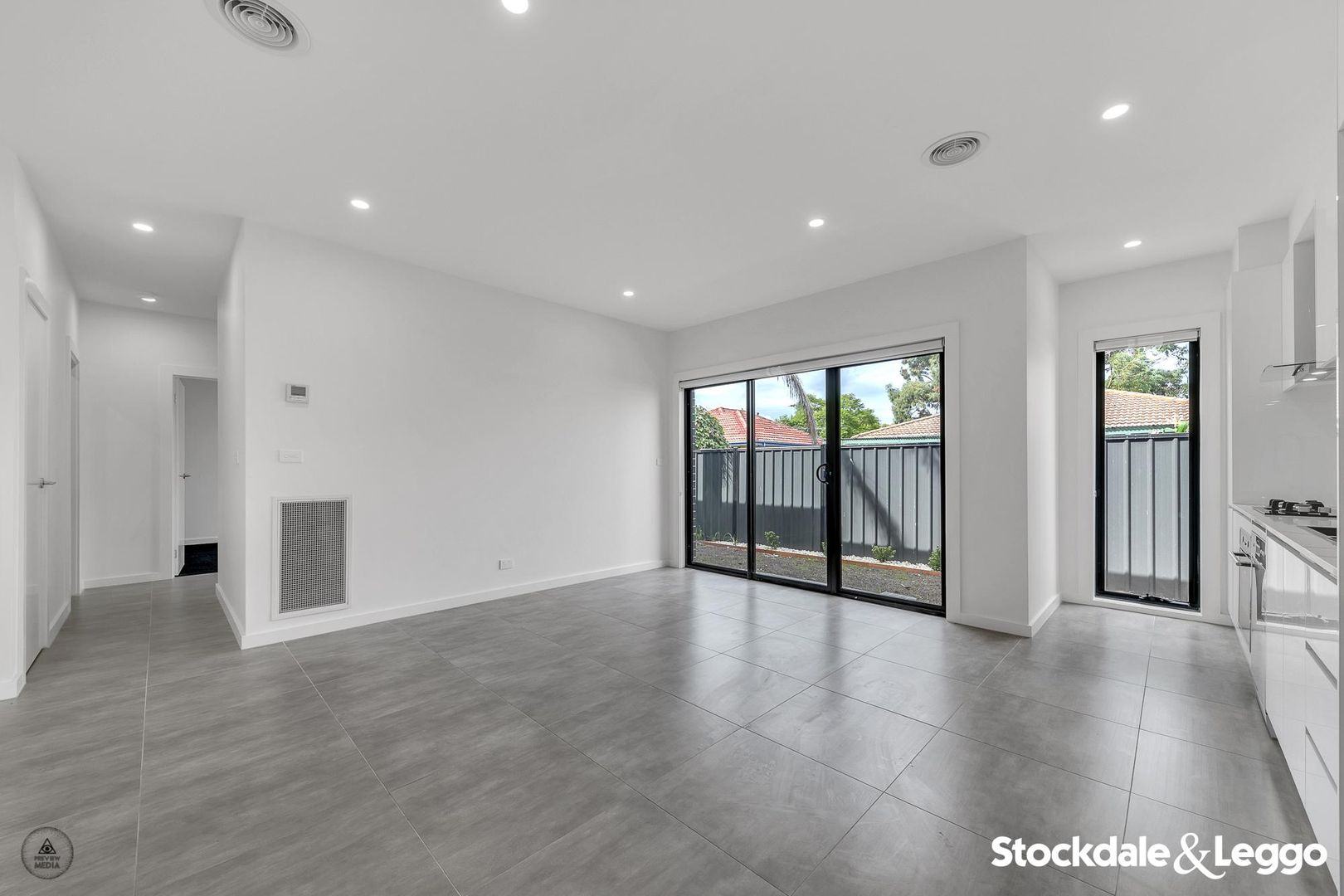 4/93-95 Old Geelong Road, Laverton VIC 3028, Image 2