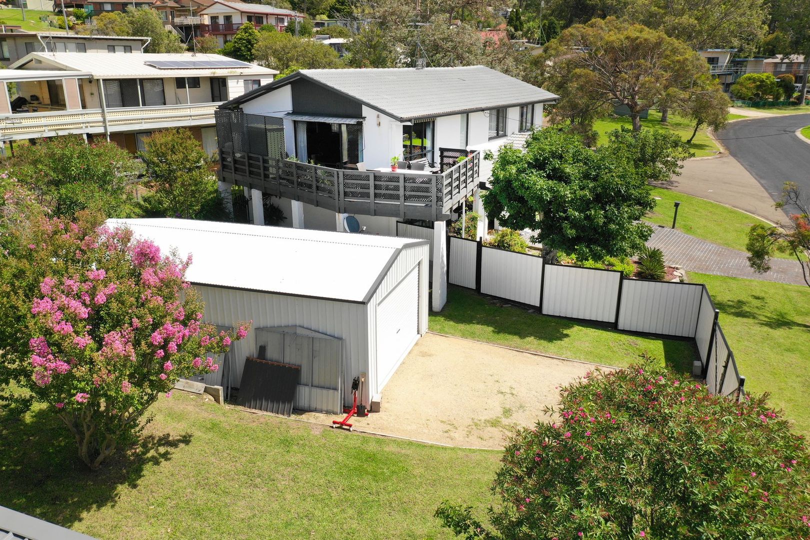 2 Muwarra Avenue, Malua Bay NSW 2536, Image 2