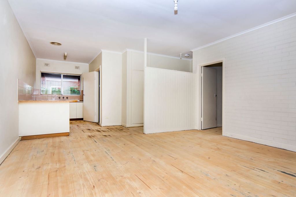 1-3/129 Daws Road, Clovelly Park SA 5042, Image 2