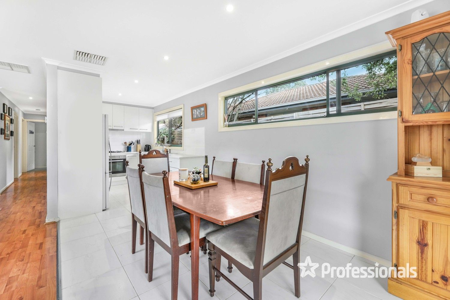 1 Manifold Court, Croydon South VIC 3136, Image 2