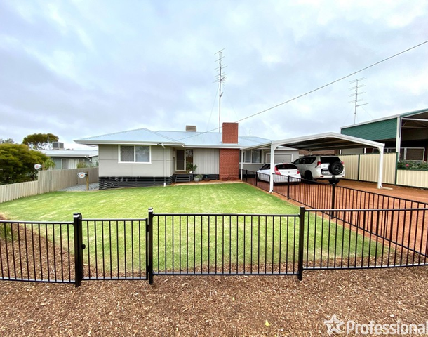 34 Eaton Street, Goomalling WA 6460