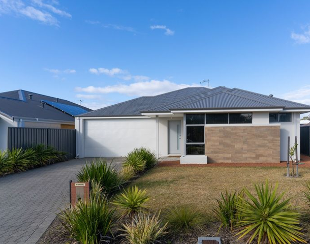 2 Hollingworth Drive, Aveley WA 6069