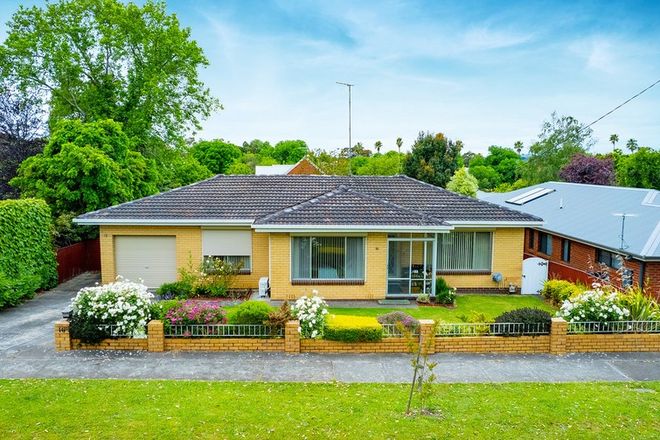 Picture of 16 Chaucer Street, HAMILTON VIC 3300