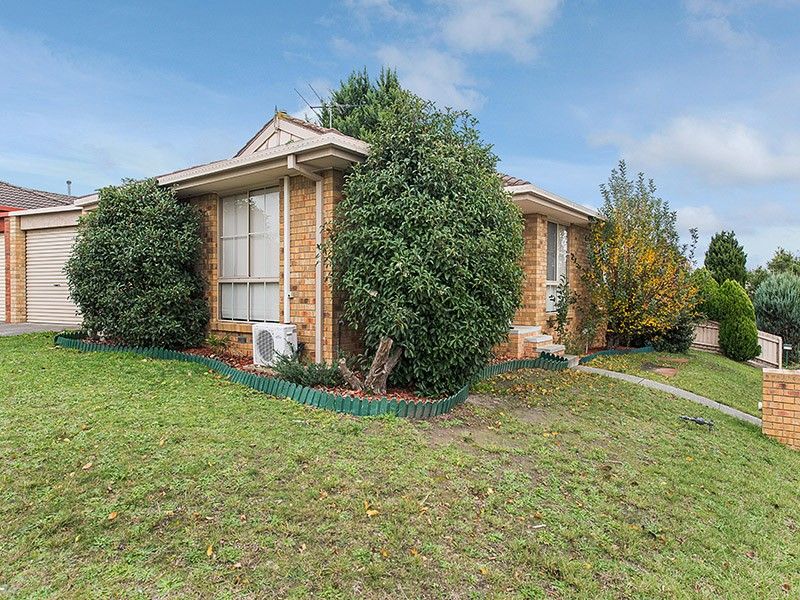 13 Madison Avenue, Narre Warren VIC 3805, Image 0