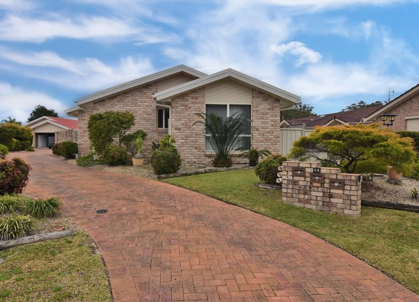 1/6A Wallamba Close, Tuncurry NSW 2428