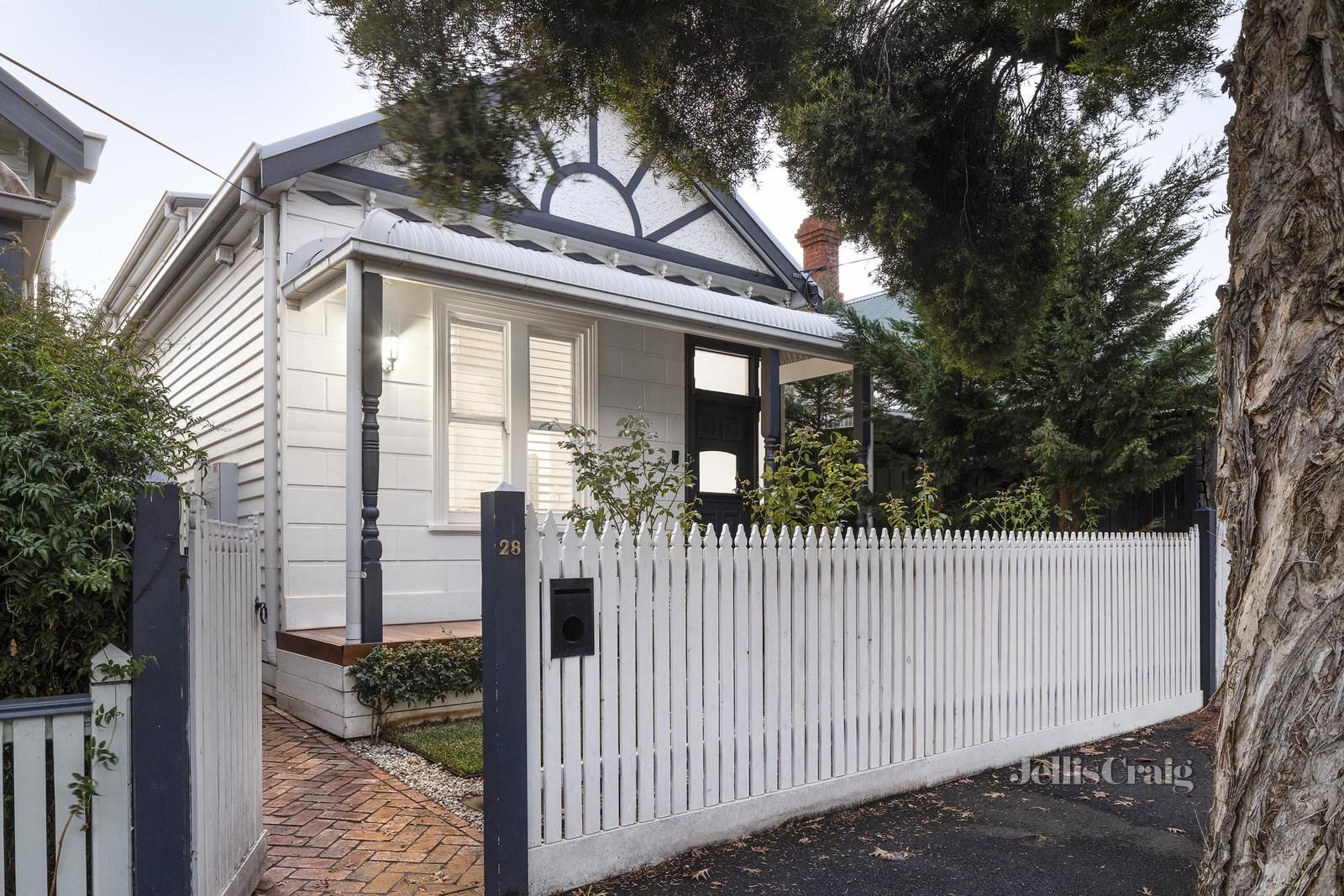 28 Pridham Street, Kensington VIC 3031, Image 1