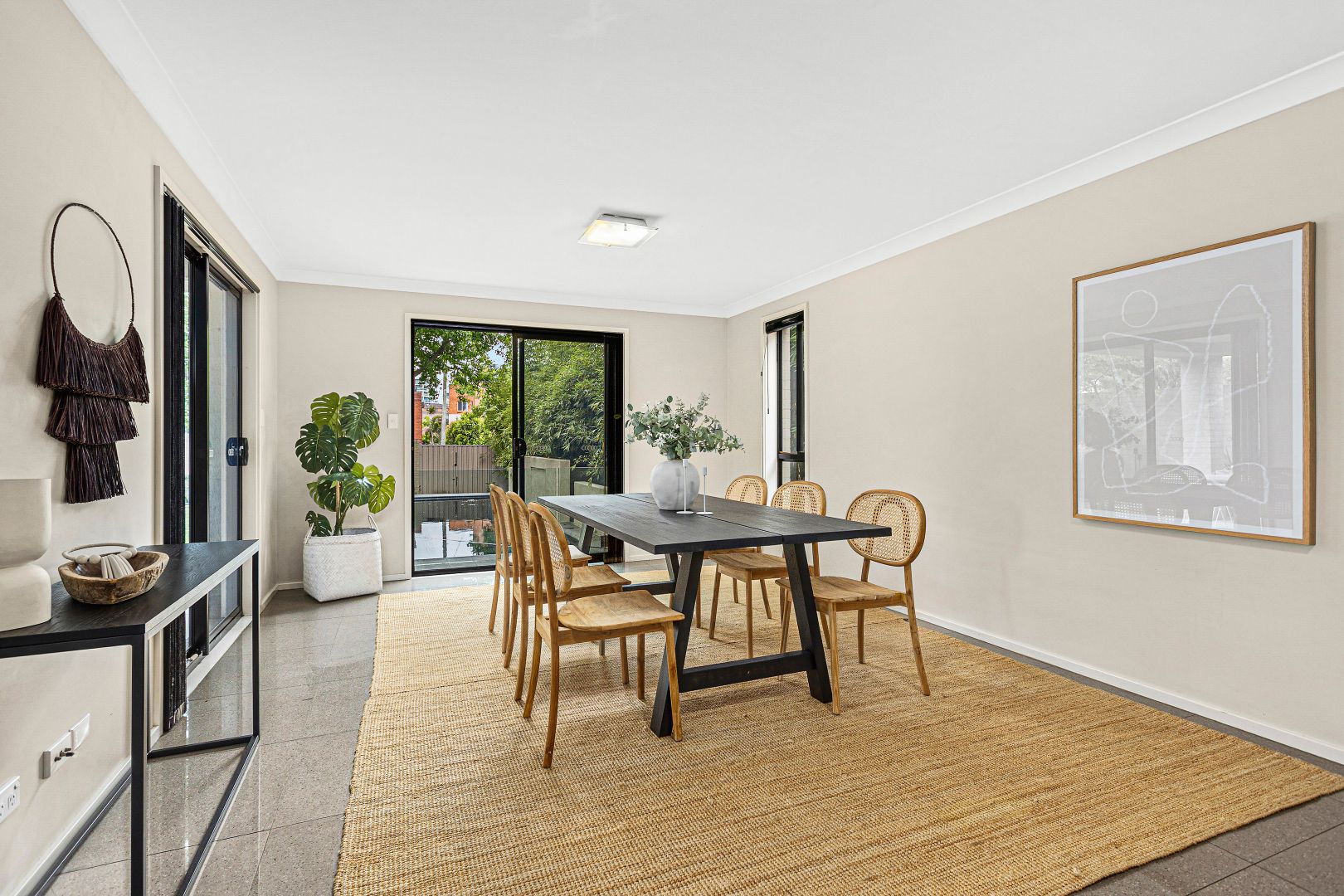 27 Smith Street, Wollongong NSW 2500, Image 2