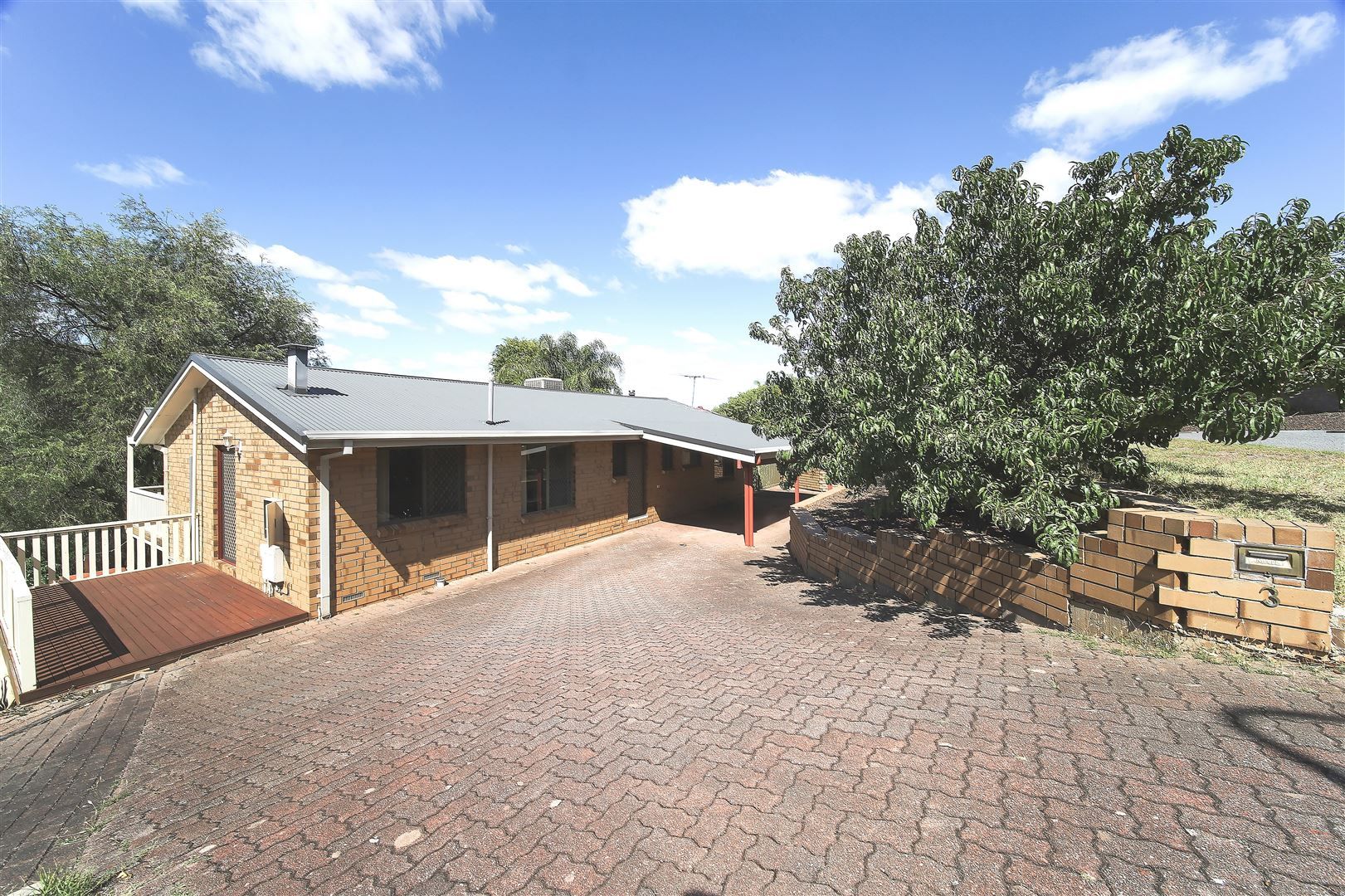 3 bedrooms House in 3 Heron Court MODBURY HEIGHTS SA, 5092