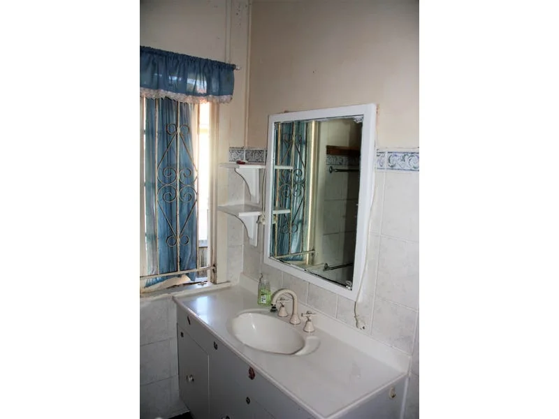 Additional image 12 of 6 Redarc Street, Fairfield QLD 4103