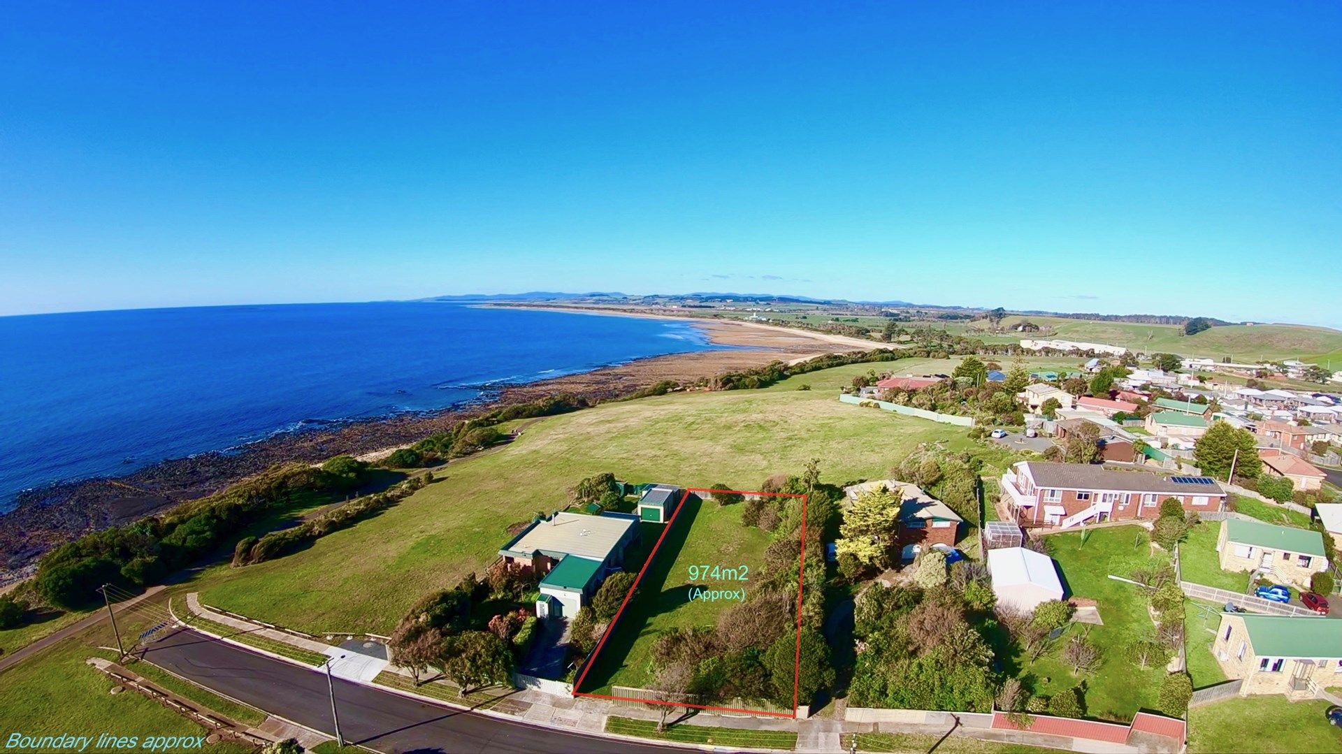 10 Illaroo Avenue, East Devonport TAS 7310, Image 0