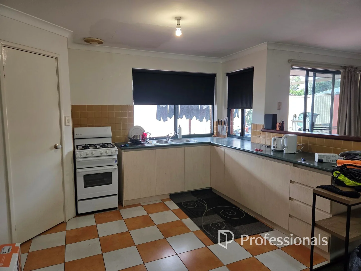 Additional image 3 of 18 Clare Row, College Grove WA 6230