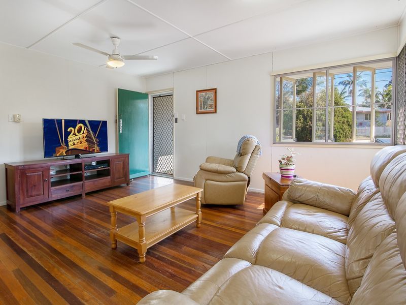 68 Aspinall Street, Leichhardt QLD 4305, Image 2