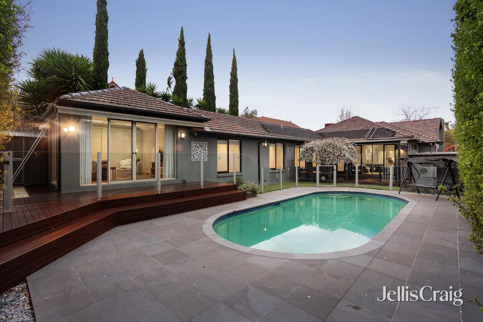 13 Lesley Street, Camberwell VIC 3124