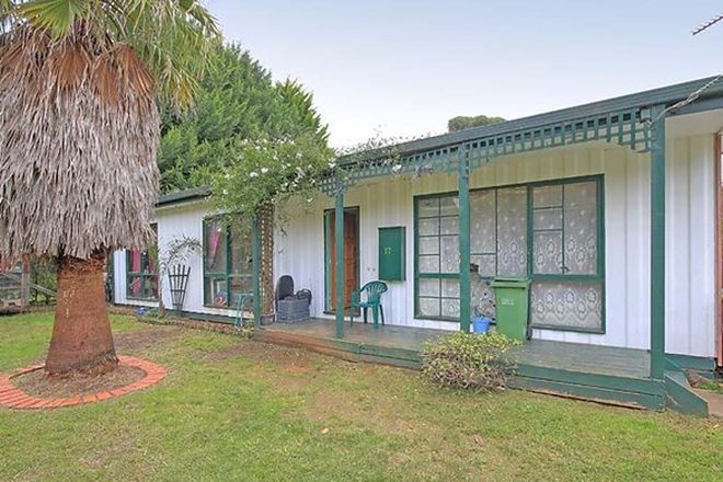 Picture of 17 Haig Avenue, MONBULK VIC 3793