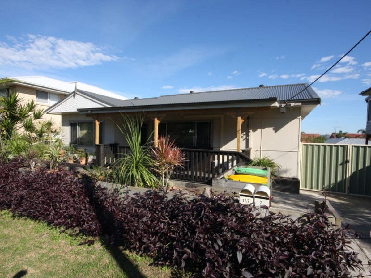 3 bedrooms Apartment / Unit / Flat in 7 Gallipoli Street LONG JETTY NSW, 2261