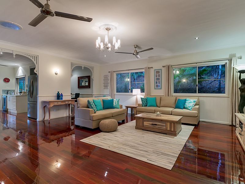 33 Lookout Terrace, Trinity Beach QLD 4879, Image 1